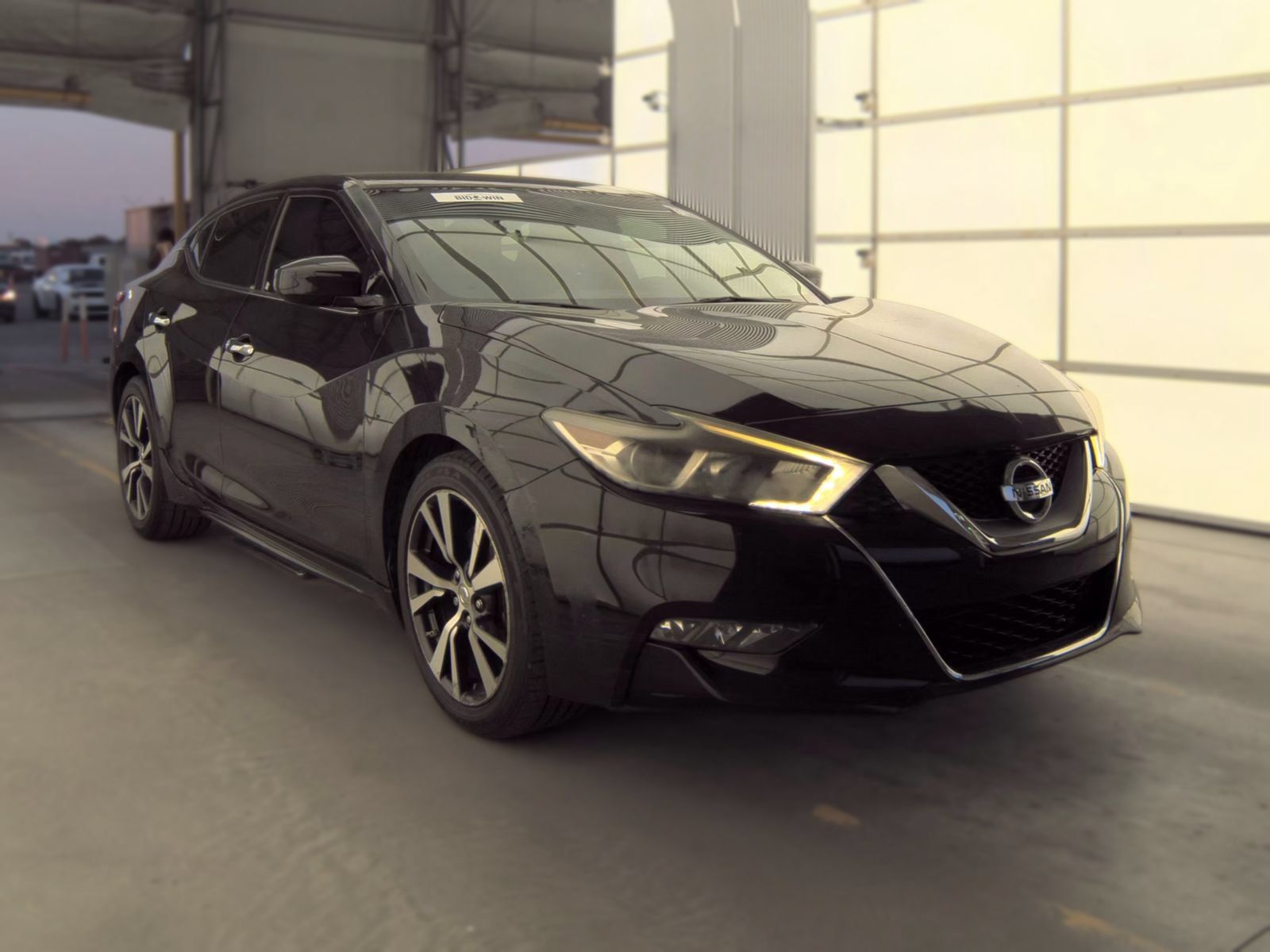 Used 2017 Nissan Maxima 3.5 S w/ Interior Lighting Package FWD image 4