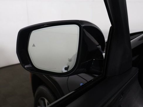 Used 2023 Jeep Grand Cherokee Overland w/ Advanced Protech Group III image 38