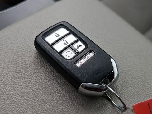 Used 2019 Honda Accord EX-L image 34