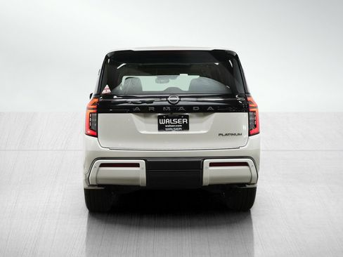 Used 2025 Nissan Armada Platinum w/ Convenience Package AWD/4WD image 4