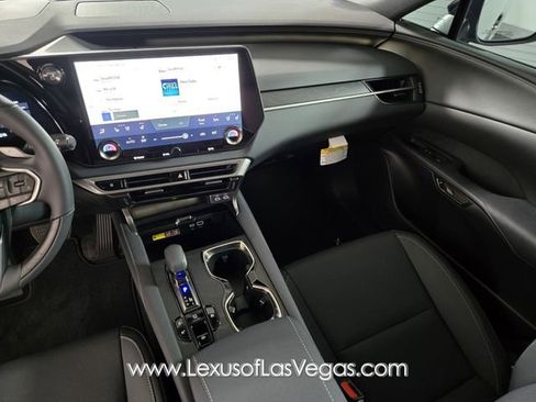New 2026 Lexus RX 350h AWD/4WD image 18