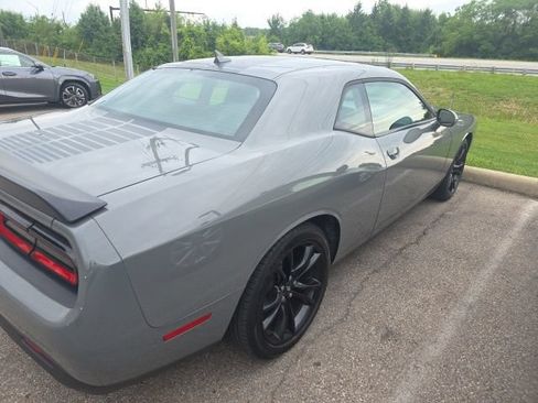 Used 2017 Dodge Challenger SXT Plus RWD image 3