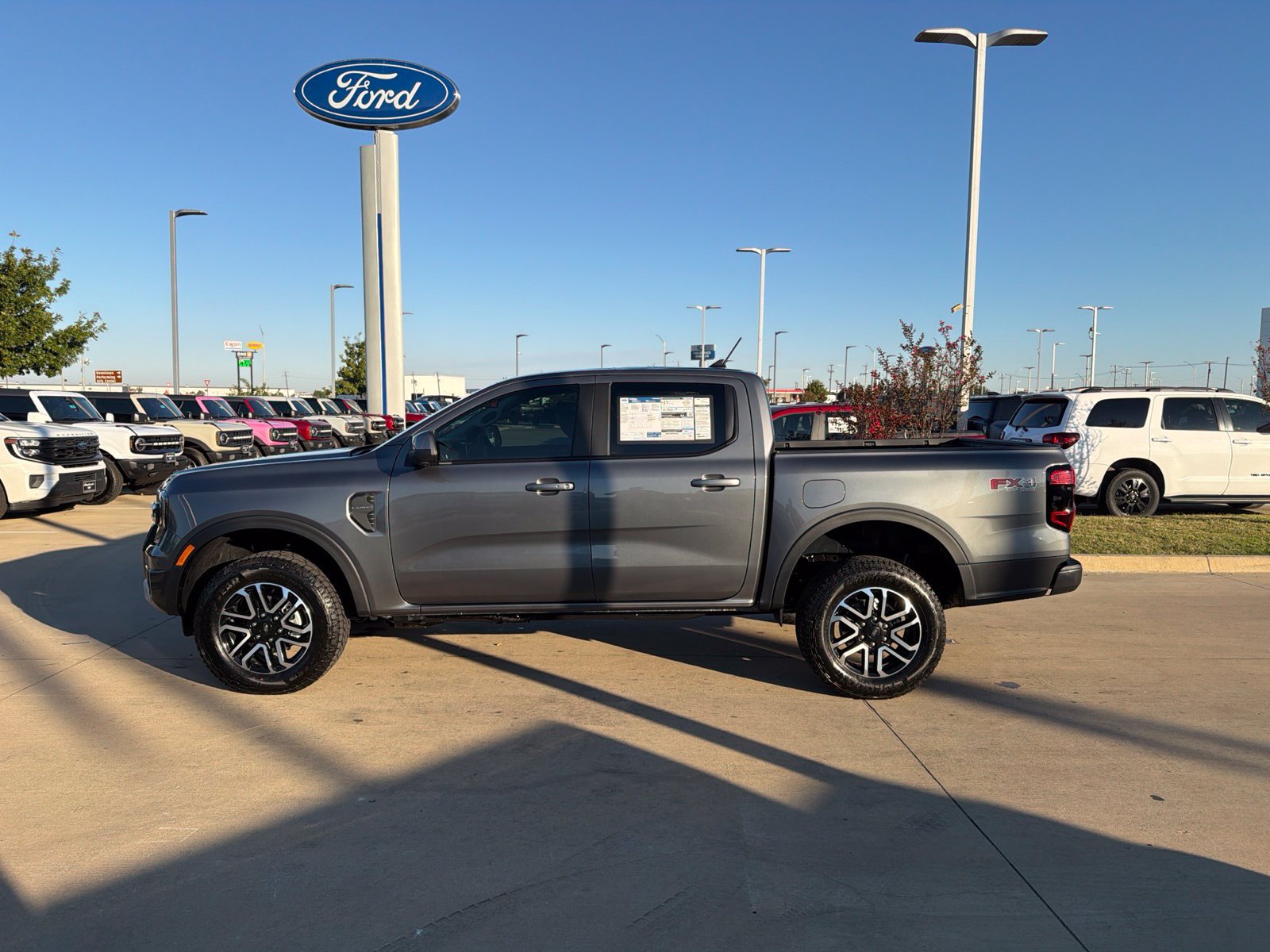 New 2026 Ford Ranger Lariat w/ FX4 Off-Road Package AWD/4WD image 2