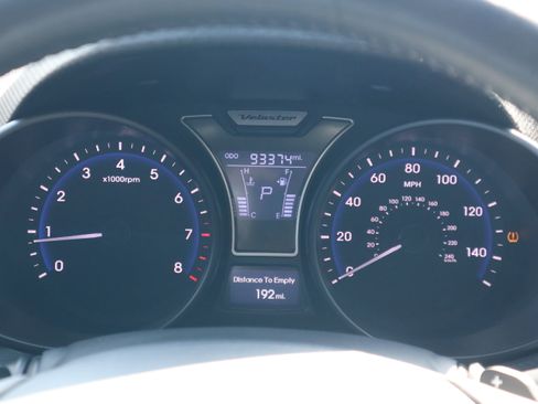 Used 2013 Hyundai Veloster Turbo FWD image 17