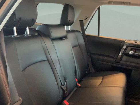 Certified 2023 Toyota 4Runner TRD Off-Road Premium w/ Off Road Premium Plus Package AWD/4WD image 39