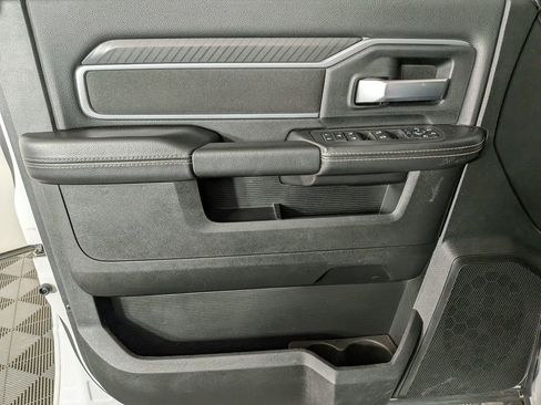 Used 2025 RAM 2500 Big Horn image 17