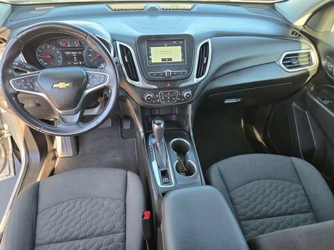 Used 2018 Chevrolet Equinox LT AWD/4WD image 11