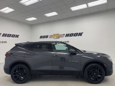Used 2021 Chevrolet Blazer LT FWD image 4