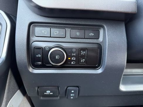 Used 2024 Ford F250 Platinum AWD/4WD image 13