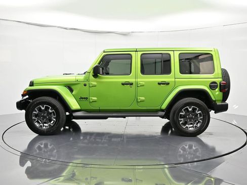 New 2026 Jeep Wrangler Unlimited Sahara AWD/4WD image 8