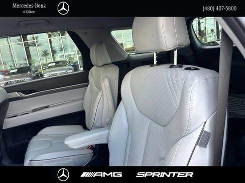 Used 2024 Hyundai Palisade SEL FWD image 20