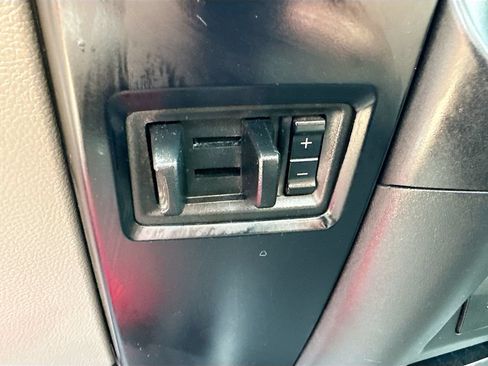 Used 2022 Ford F250 XL RWD image 28