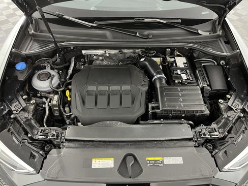 Used 2025 Audi Q3 2.0T Premium Plus w/ Premium Plus Package image 25