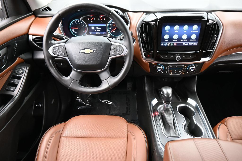 Used 2021 Chevrolet Traverse High Country FWD image 7