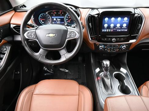Used 2021 Chevrolet Traverse High Country FWD image 7