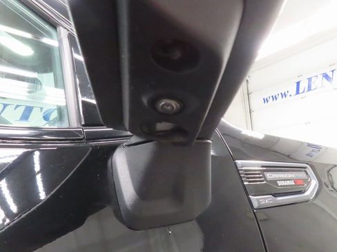 Used 2022 GMC Sierra 1500 AT4 w/ AT4 Premium Package image 57