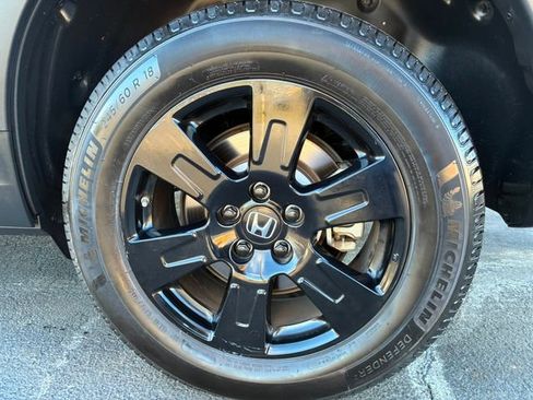 Used 2022 Honda Pilot TrailSport image 15