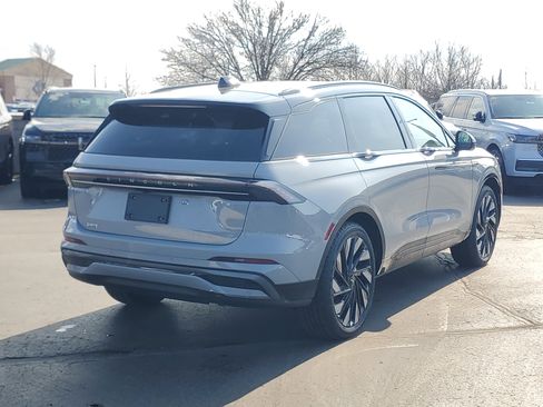 New 2026 Lincoln Nautilus Reserve w/ Jet Appearance Package image 4