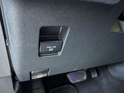 Used 2025 Ford Bronco Outer Banks AWD/4WD image 32