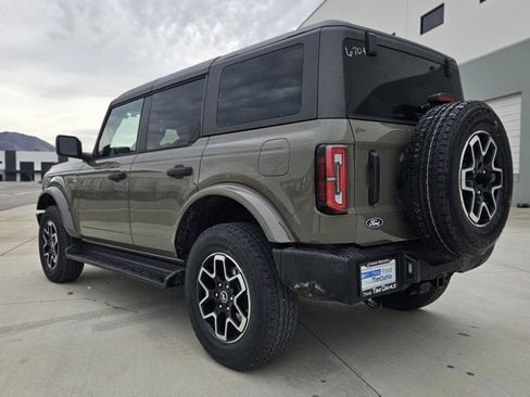 New 2026 Ford Bronco Outer Banks image 3