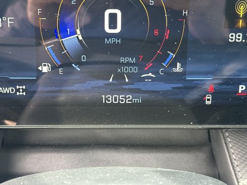 Used 2026 Chevrolet Equinox LT AWD/4WD image 21