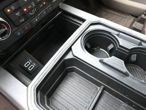 Used 2019 Ford F250 Limited AWD/4WD image 34