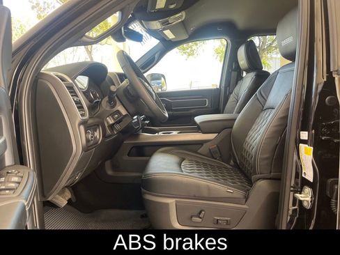 New 2022 RAM 2500 Big Horn w/ Level C Equiment Group image 5