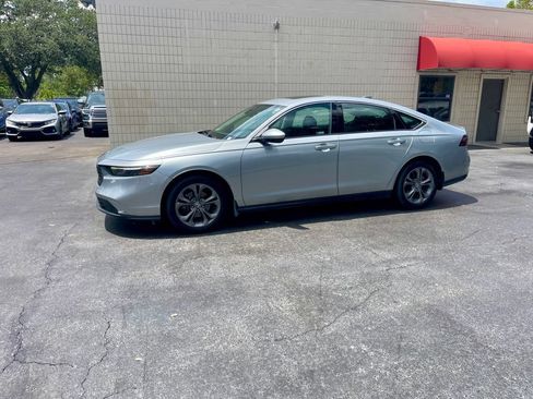 Used 2024 Honda Accord EX image 2