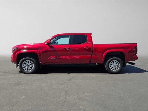 Certified 2025 Toyota Tacoma SR5 RWD image 6