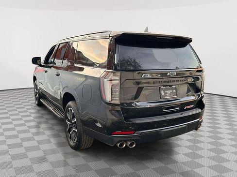 Used 2025 Chevrolet Suburban RST w/ Comfort Package AWD/4WD image 4