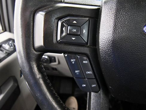 Used 2018 Ford F150 XLT w/ Equipment Group 302A Luxury image 18