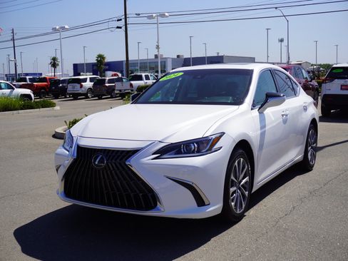 Used 2024 Lexus ES 350 FWD image 5