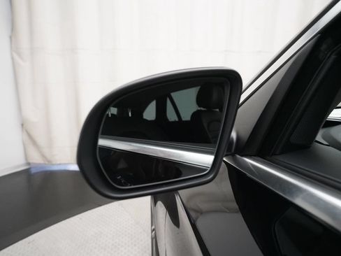 Used 2020 Mercedes-Benz GLC 300 4MATIC image 25