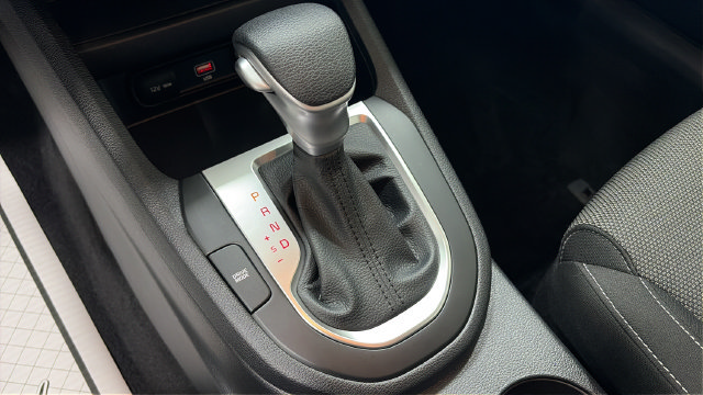 Used 2022 Kia Forte LXS FWD image 14
