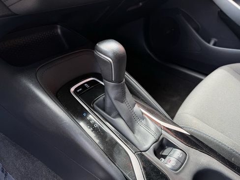 Used 2020 Toyota Corolla SE w/ Carpet Mat Package (TMS) FWD image 13