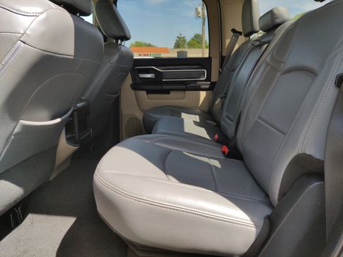 Used 2022 RAM 2500 Big Horn w/ Level A Equipment Group image 16