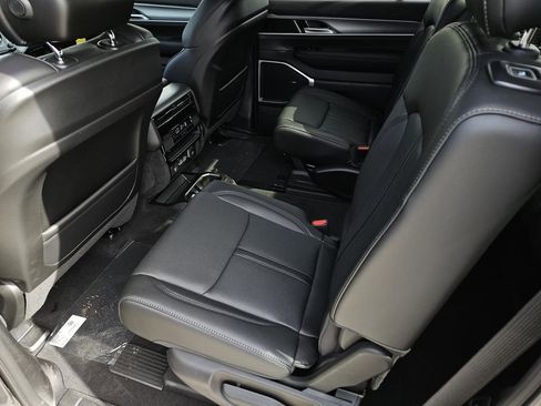 New 2026 Jeep Grand Wagoneer 4WD image 11