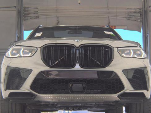 Used 2020 BMW X5 M Competition w/ Executive Package AWD/4WD image 3