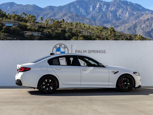 Certified 2022 BMW M5 w/ Competition Package image 5