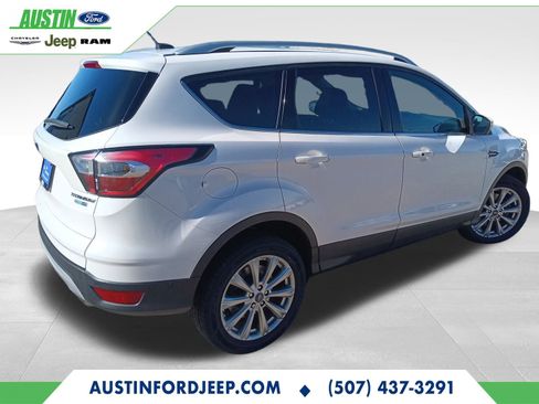 Certified 2017 Ford Escape Titanium w/ Canadian Touring Package image 5