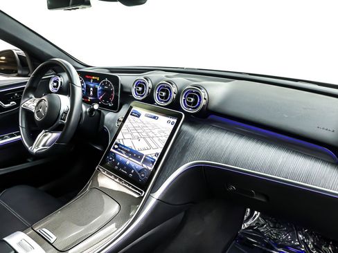 Used 2023 Mercedes-Benz C 300 Sedan image 17