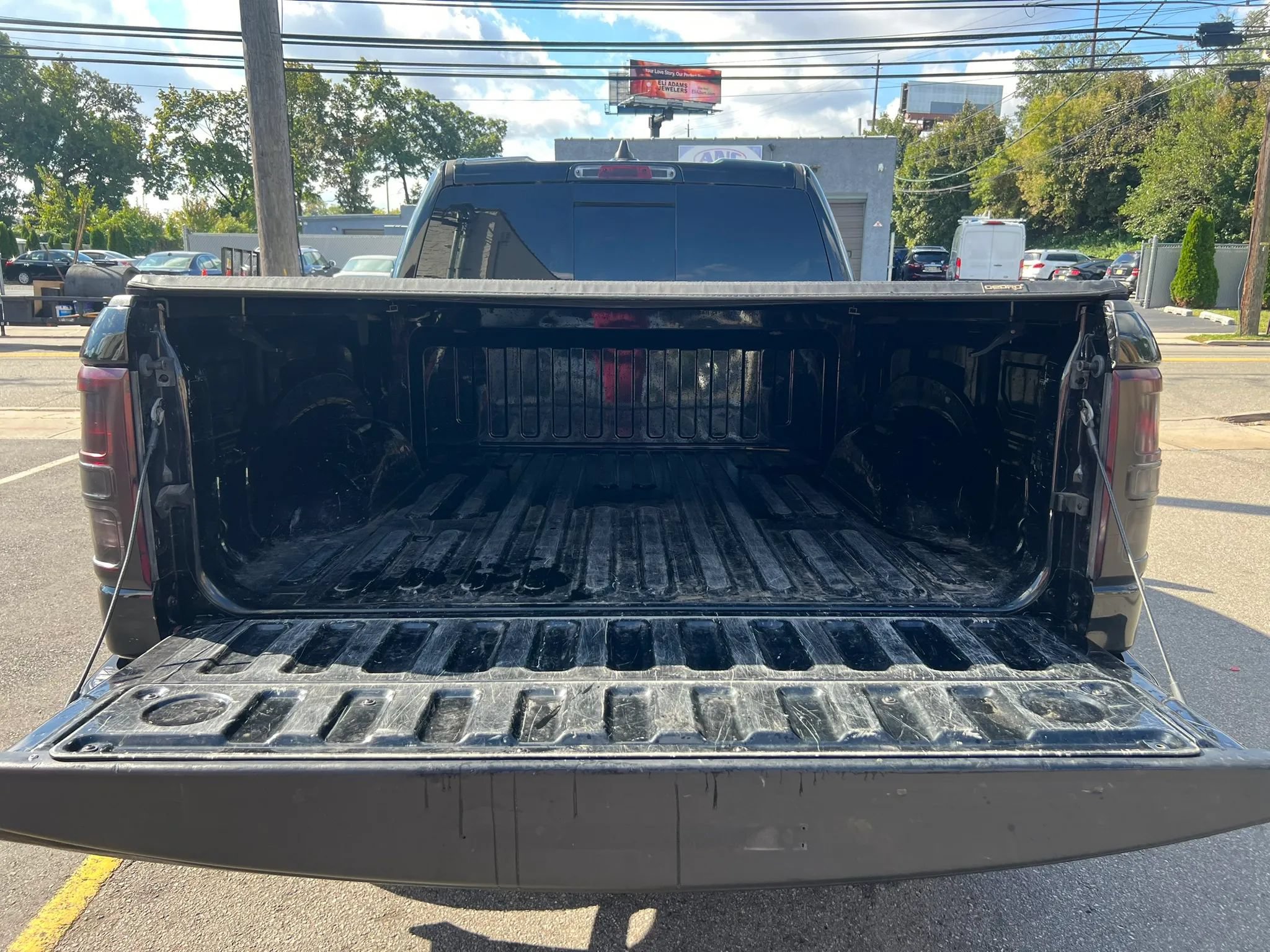 Used 2020 RAM 1500 Big Horn AWD/4WD image 9