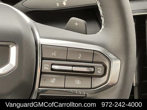New 2026 GMC Acadia Denali Ultimate w/ LPO, Floor Liner Package AWD/4WD image 11