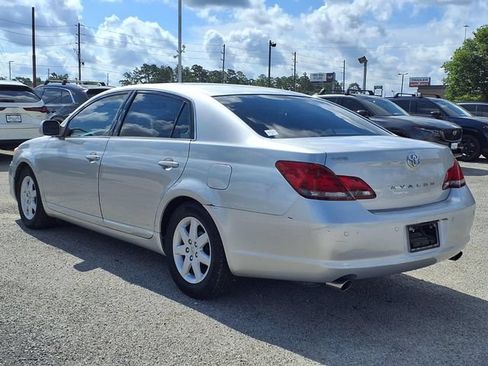 Used 2008 Toyota Avalon Touring FWD image 7