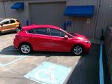Used 2018 Chevrolet Cruze LT w/ Convenience Package image 5