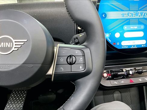 Used 2026 MINI Cooper S FWD image 21