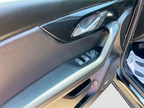 Used 2024 Chevrolet Blazer Premier image 17