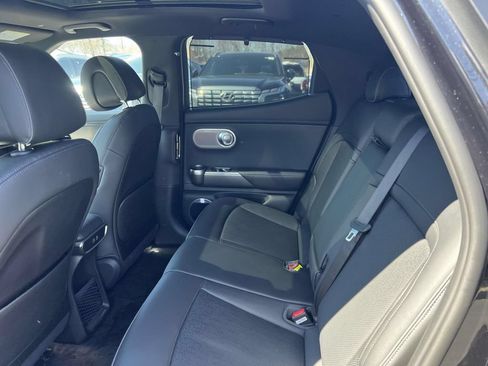 New 2024 Genesis GV60 Advanced AWD/4WD image 12