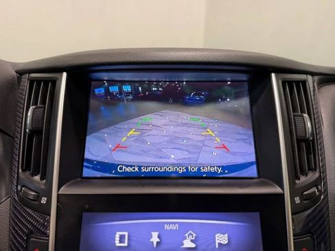 Used 2018 INFINITI Q60 Red Sport 400 w/ Sensory Package 3.0T Sport image 19