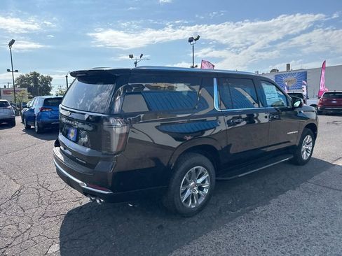 New 2026 Chevrolet Suburban Premier w/ Sun And Tow Package image 11